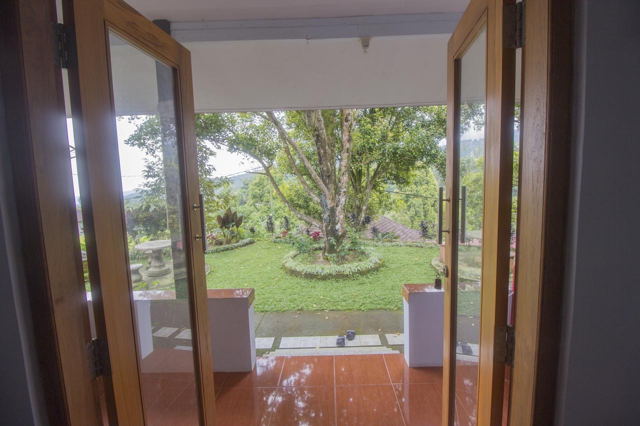 Gangga Homestay Munduk Exteriör bild